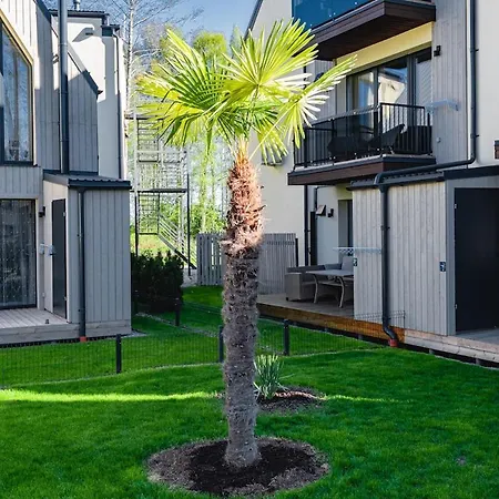 Holiday home Zalia Kopa With Pool Palanga